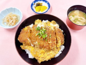 手羽先チキン唐揚げ膳